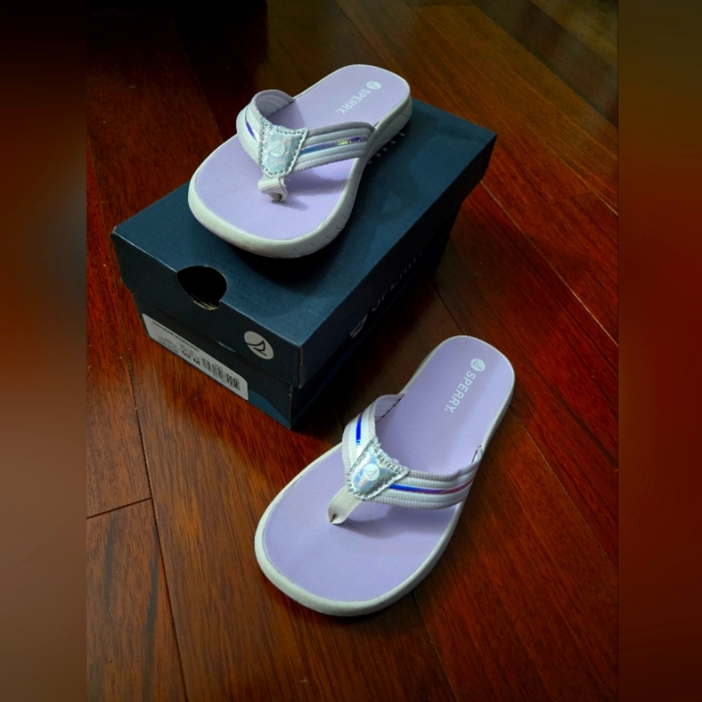 Sperry purple flipflops size 2